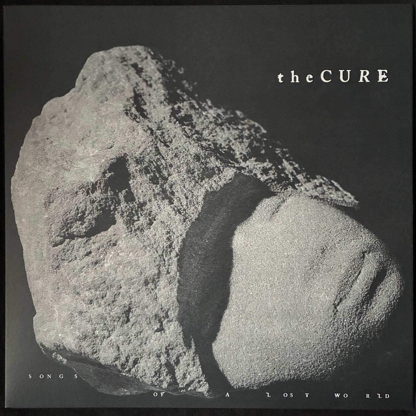 CURE - SONGS OF A LOST WORLD (180GM) (WHITE COLOURED) (USED VINYL 2024 M-/M-)