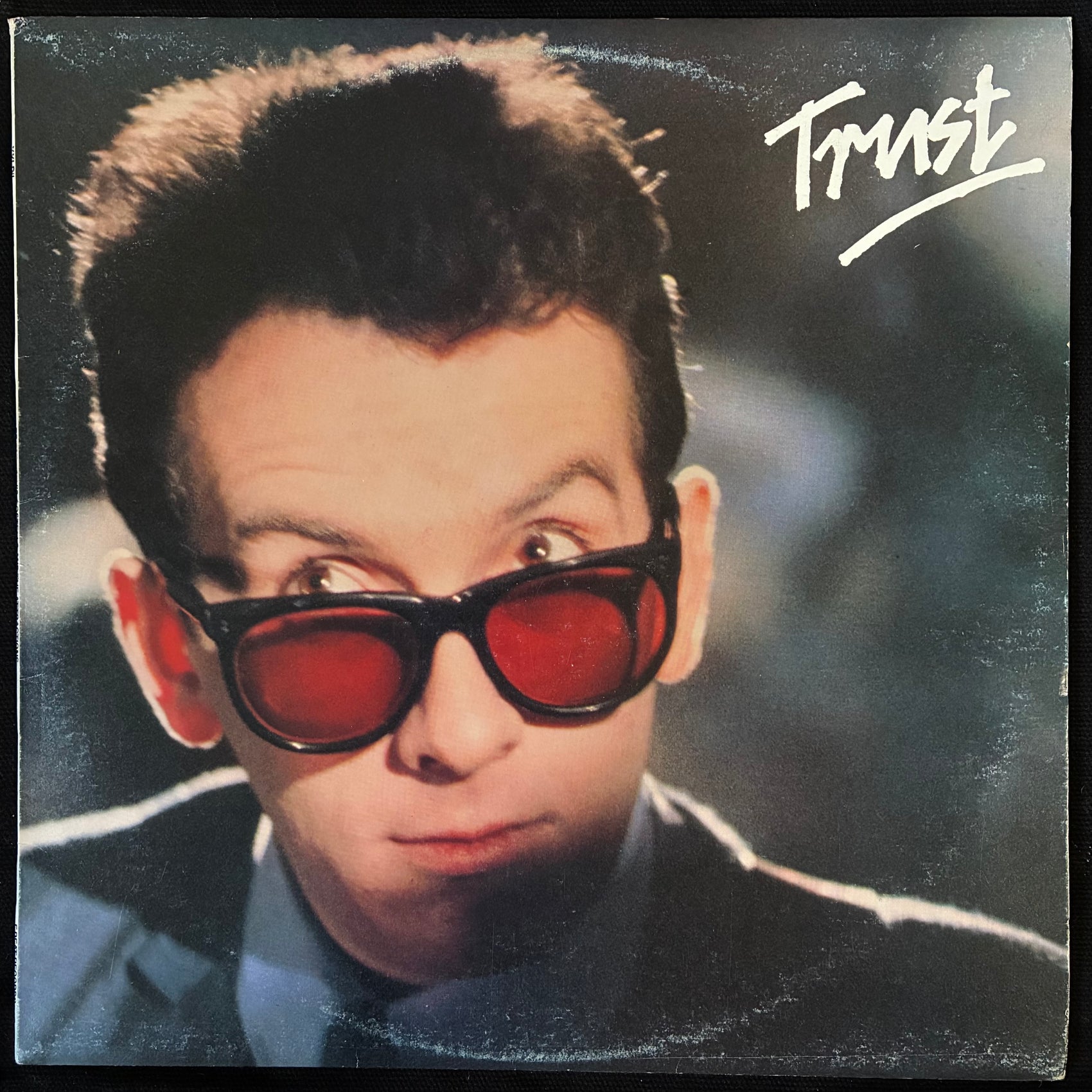 ELVIS COSTELLO AND THE ATTRACTIONS - TRUST (USED VINYL 1981 AUS M-/EX)