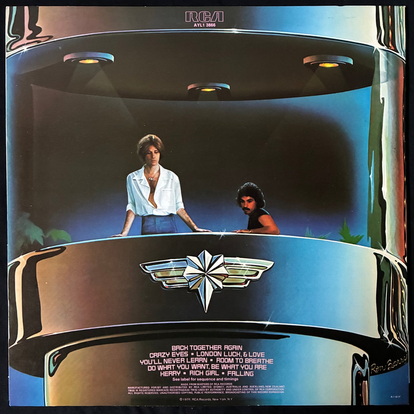 DARYL HALL & JOHN OATES - BIGGER THAN BOTH OF US (USED VINYL 1976 AUS M-/M-)