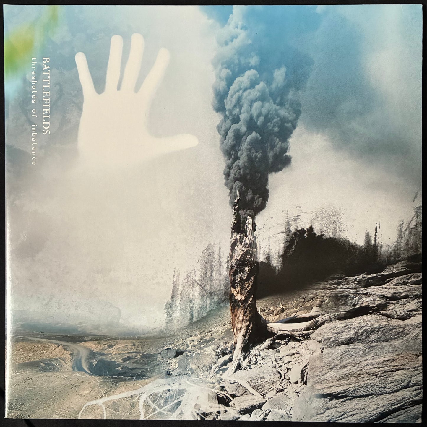 BATTLEFIELDS - THRESHOLDS OF IMBALANCE (2LP) (CLEAR/BLACK HAZE VINYL) (USED VINYL 2010 GERMANY M-/M-)