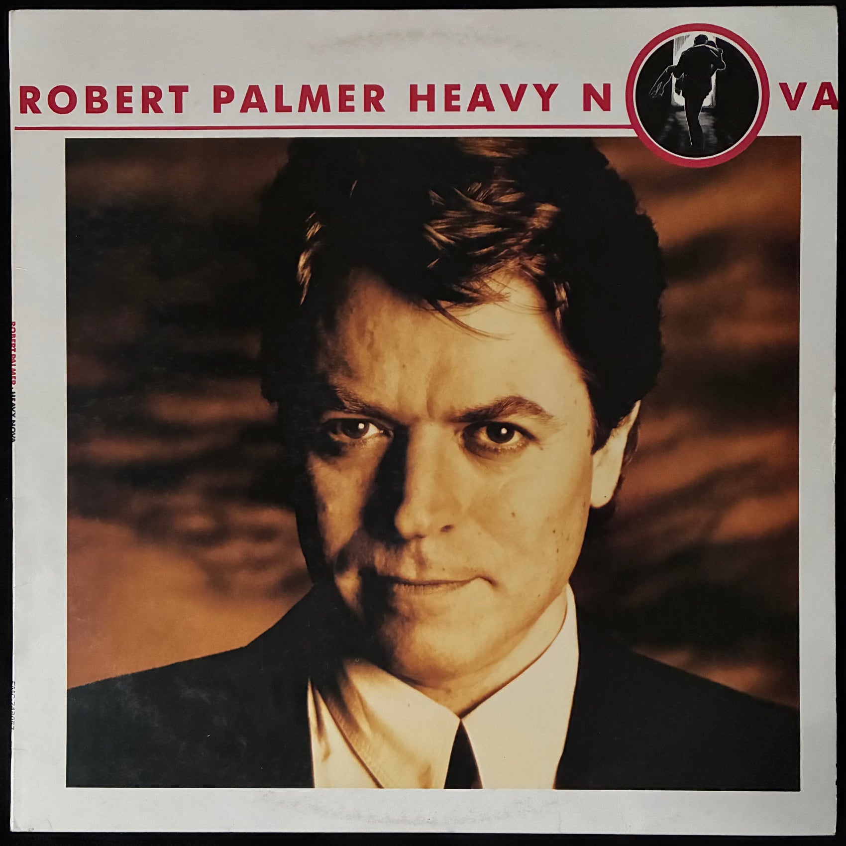 ROBERT PALMER - HEAVY NOVA (USED VINYL 1988 AUS M-/EX+)