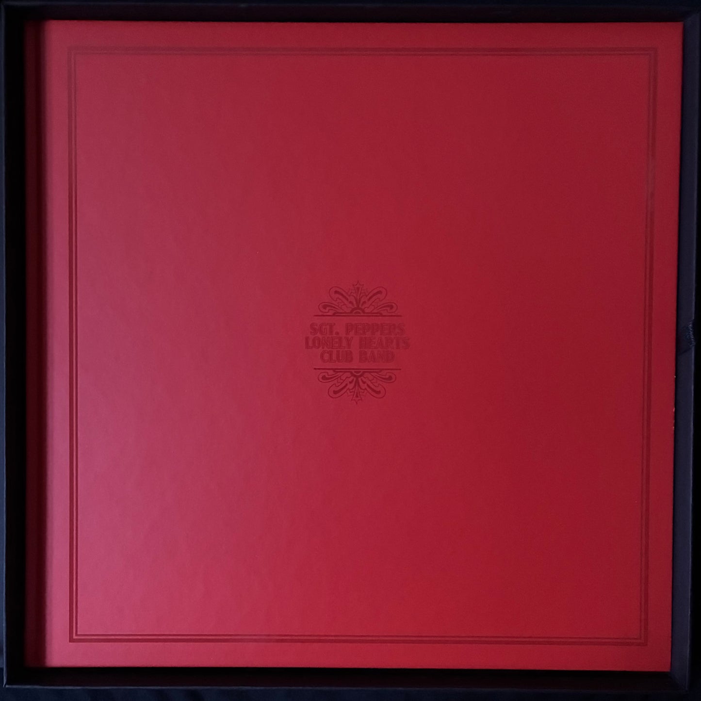 BEATLES - SGT. PEPPER'S LONELY HEARTS CLUB BAND : DELUXE EDITION (4CD+BLU RAY/DVD) (USED BOX SET 2017 M-/M-/EX)