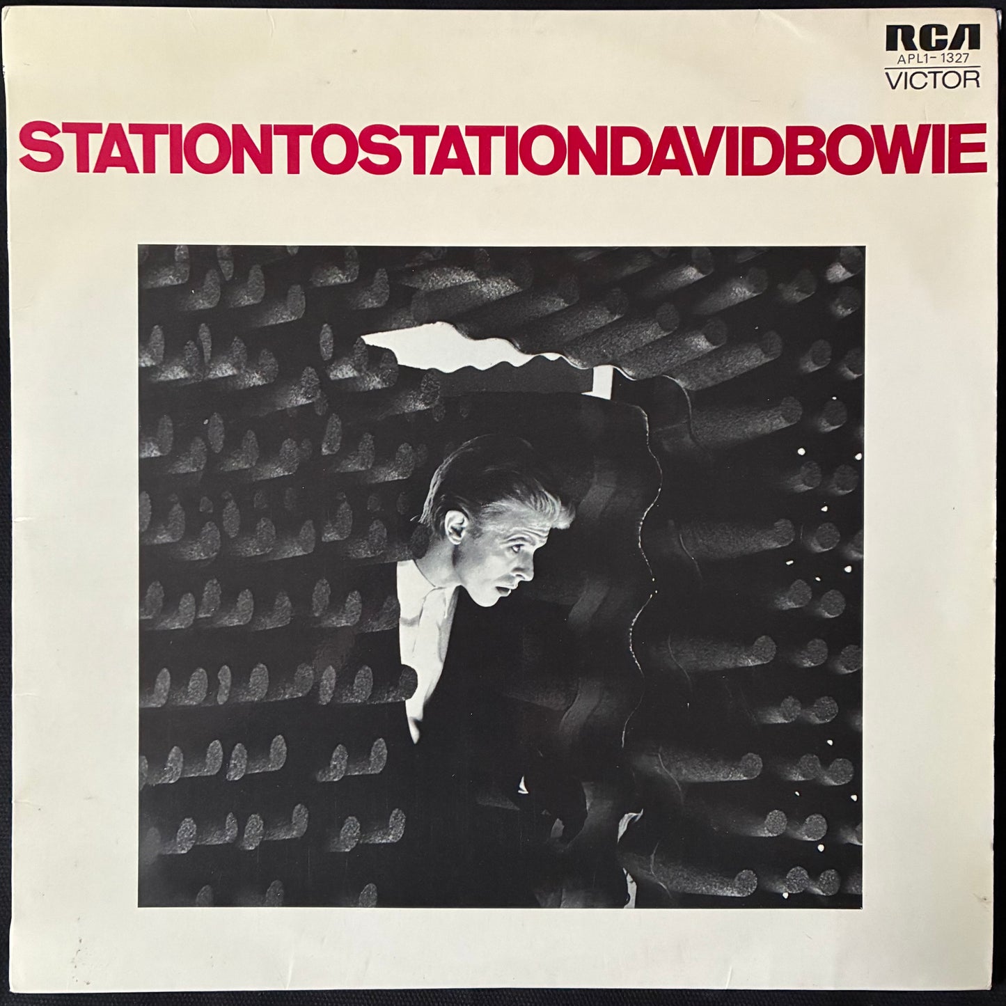 DAVID BOWIE - STATIONTOSTATION (FIRST PRESSING) (USED VINYL 1976 AUS/NZ M-/EX+)
