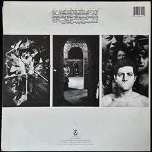 Load image into Gallery viewer, GENESIS - THE LAMB LIES DOWN ON BROADWAY (2LP) (USED VINYL 1982 US M-/EX+)
