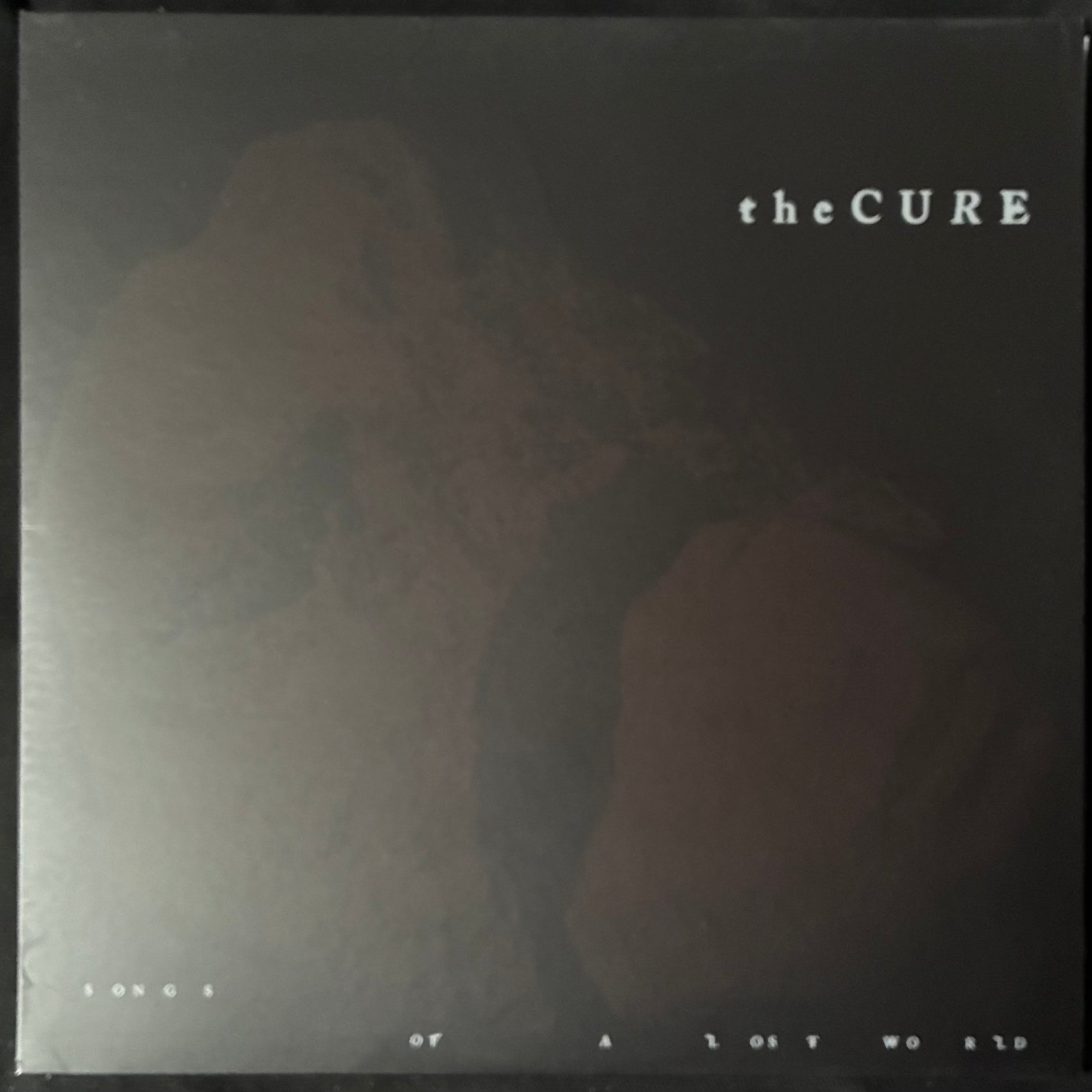 CURE - SONGS OF A LOST WORLD (PICTURE DISC - GLOW IN THE DARK) (USED VINYL 2024 UK M-/M-)