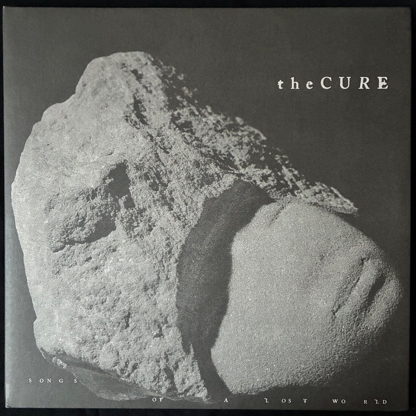 CURE - SONGS OF A LOST WORLD (2LP) (USED VINYL 2024 M-/M-)