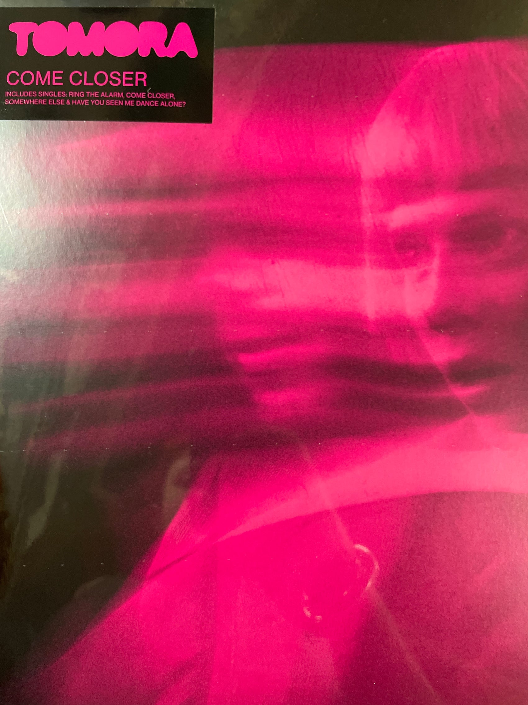 TOMORA -COME CLOSER VINYL