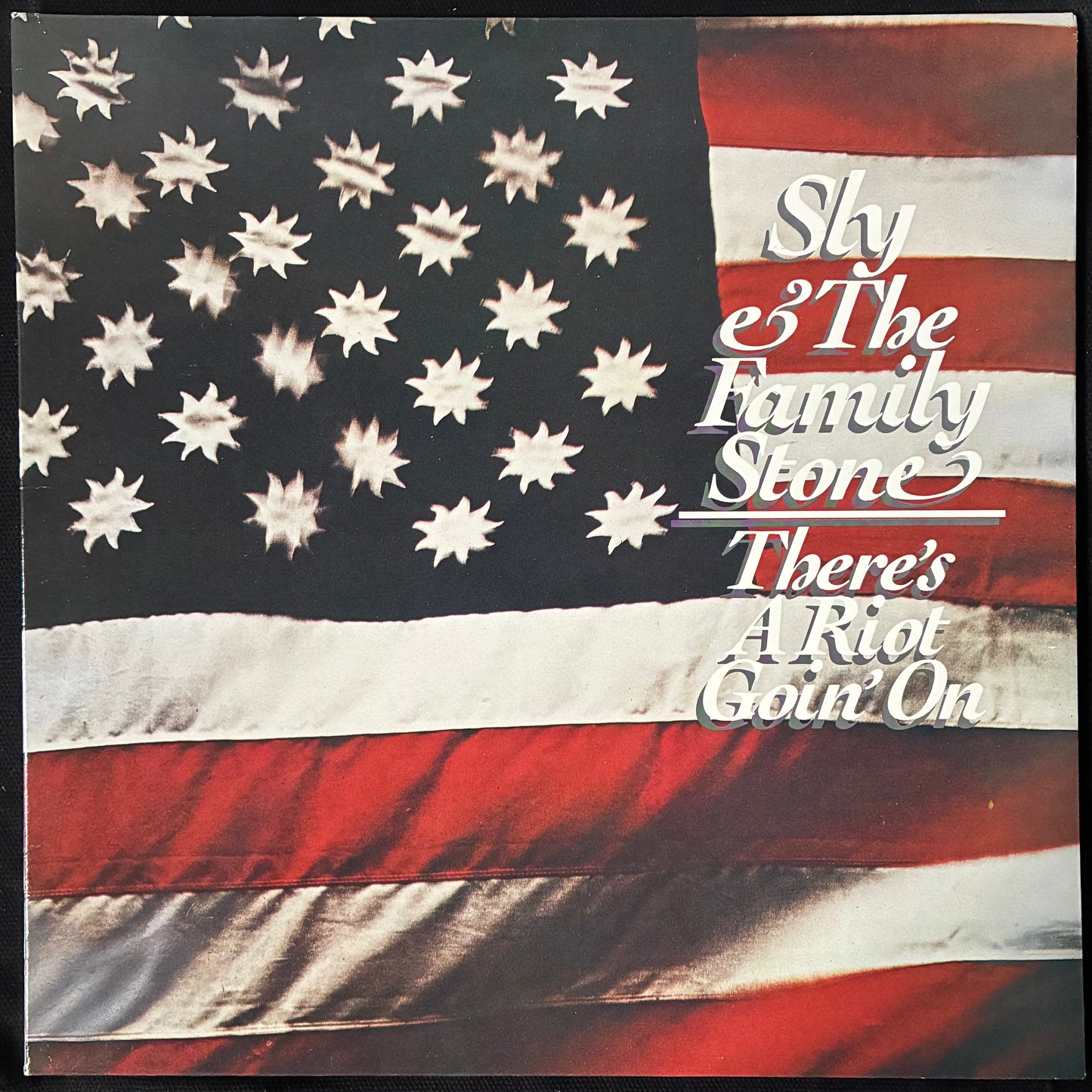 SLY & THE FAMILY STONE - THERE'S A RIOT GOIN' ON (USED VINYL 1986 UK M-/M-)
