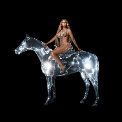 BEYONCE - RENAISSANCE (2LP AND BOOKLET) VINYL