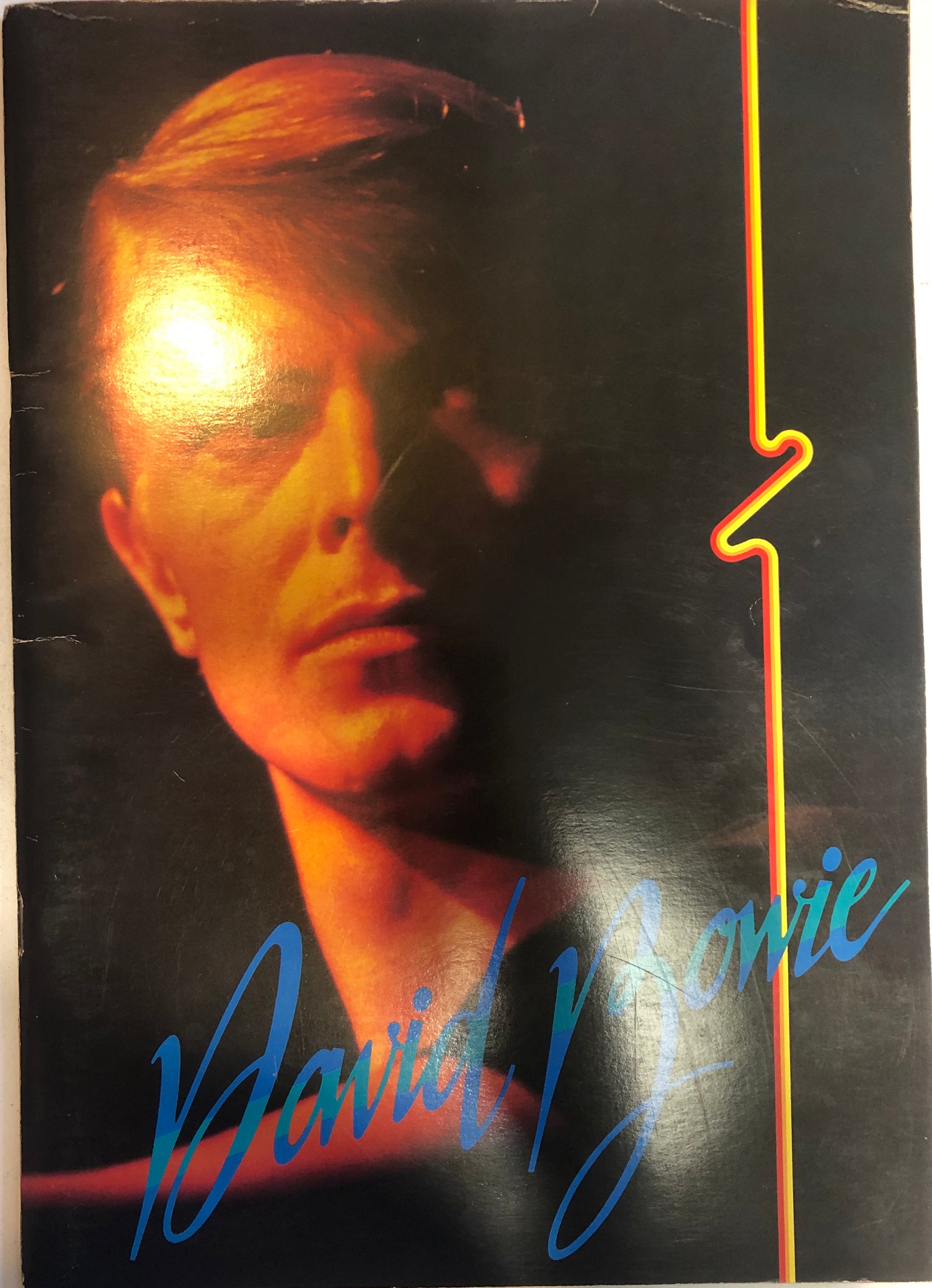 DAVID BOWIE - JAPANESE TOUR BOOK (USED)
