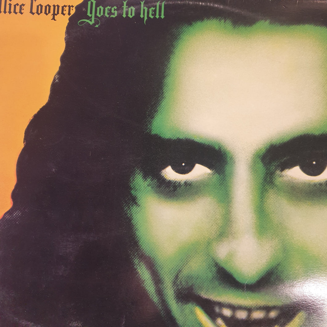 ALICE COOPER - GOES TO HELL (USED VINYL 1976 AUS M-/EX+)