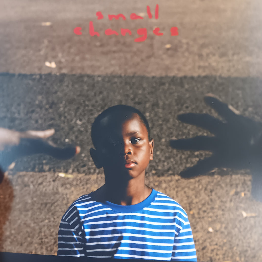MICHAEL KIWANUKA - SMALL CHANGES (RED MARBLE COLOURED) (USED VINYL 2024 EURO M-/M-)