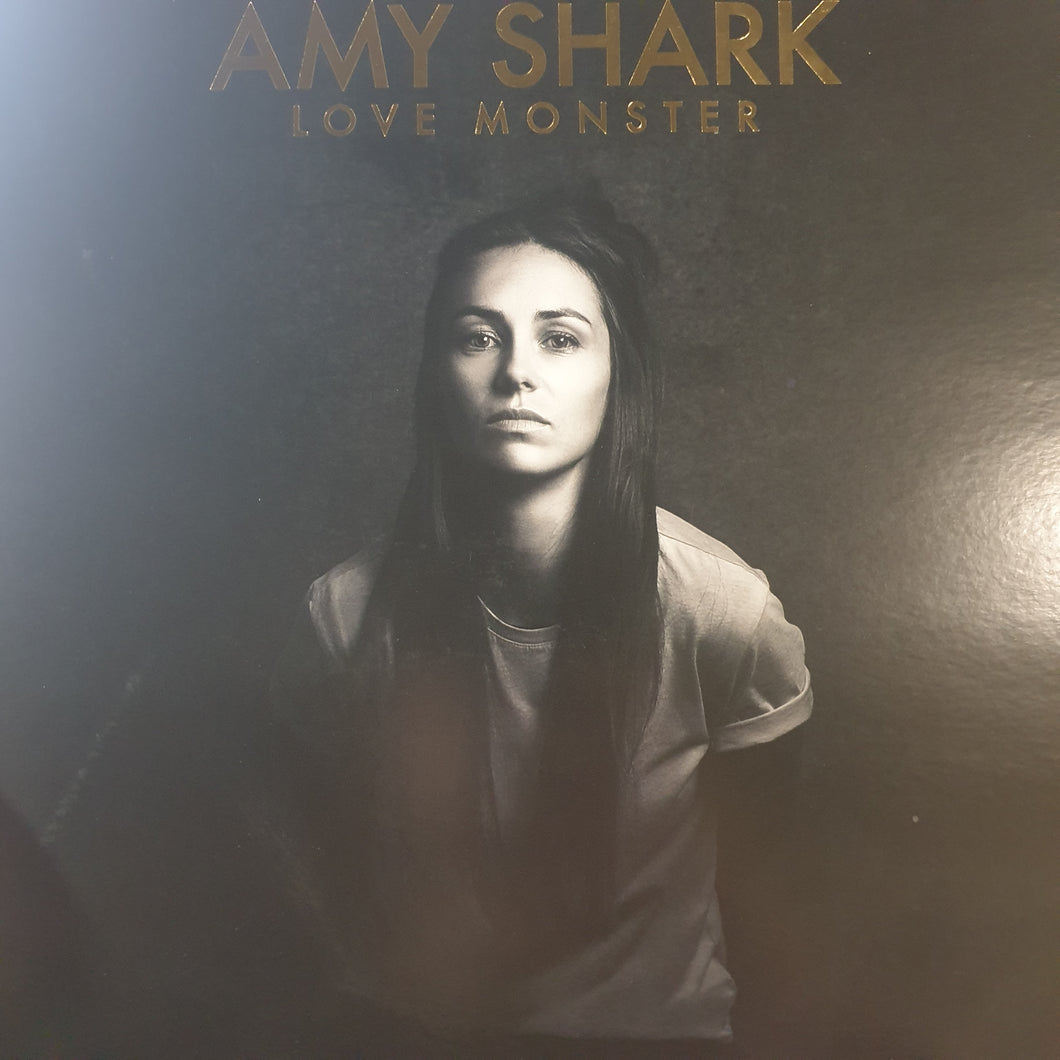 AMY SHARK - LOVE MONSTER (WHITE COLOURED) (USED VINYL 2018 AUS EX+/EX)