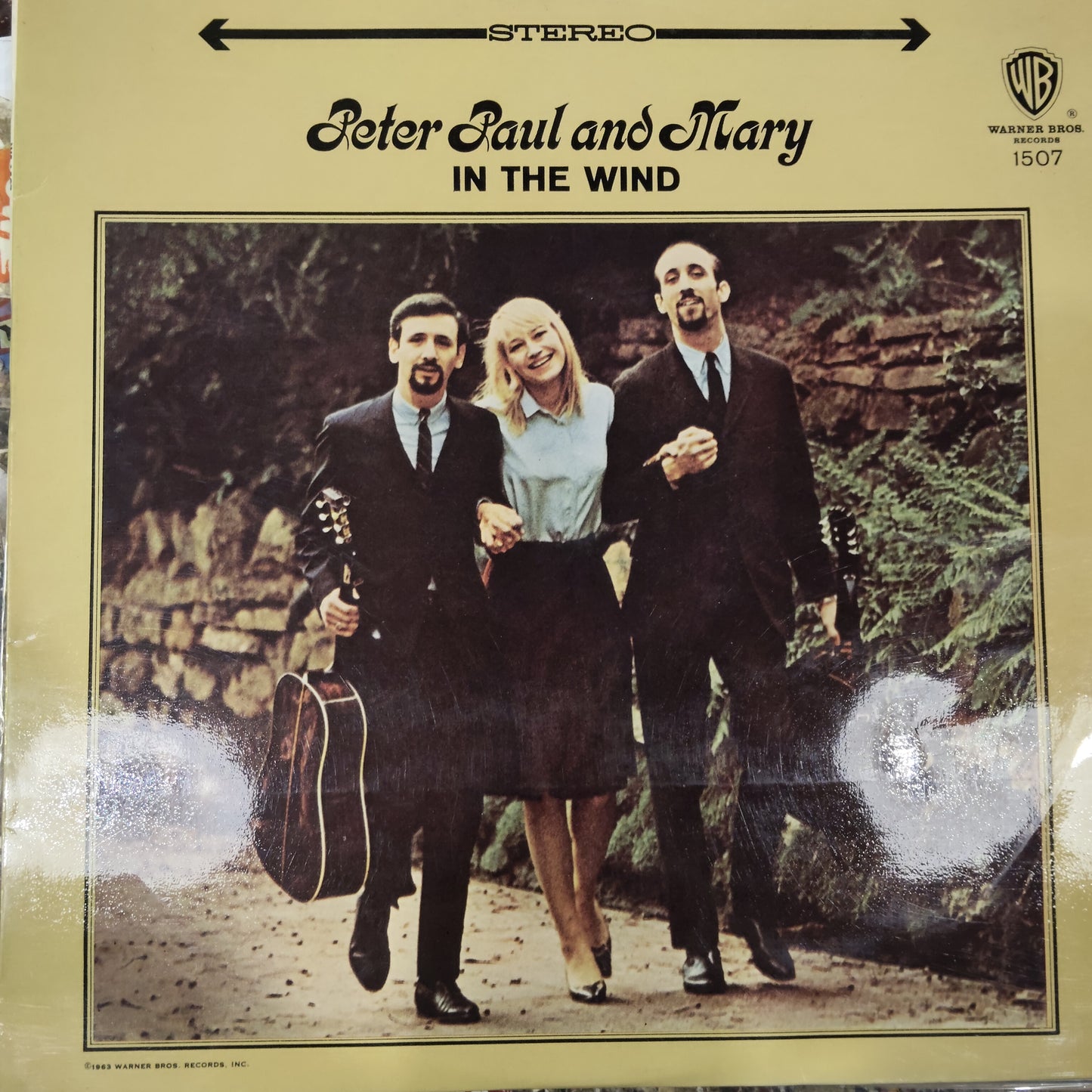 PETER PAUL AND MARY - IN THE WIND (USED VINYL 1963 AUS EX+ EX-)