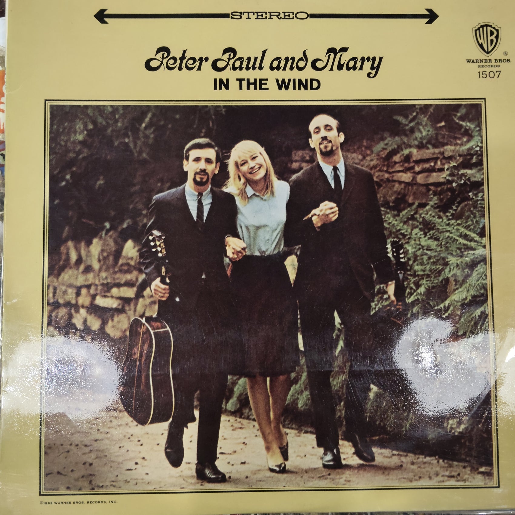 PETER PAUL AND MARY - IN THE WIND (USED VINYL 1963 AUS EX+ EX-)