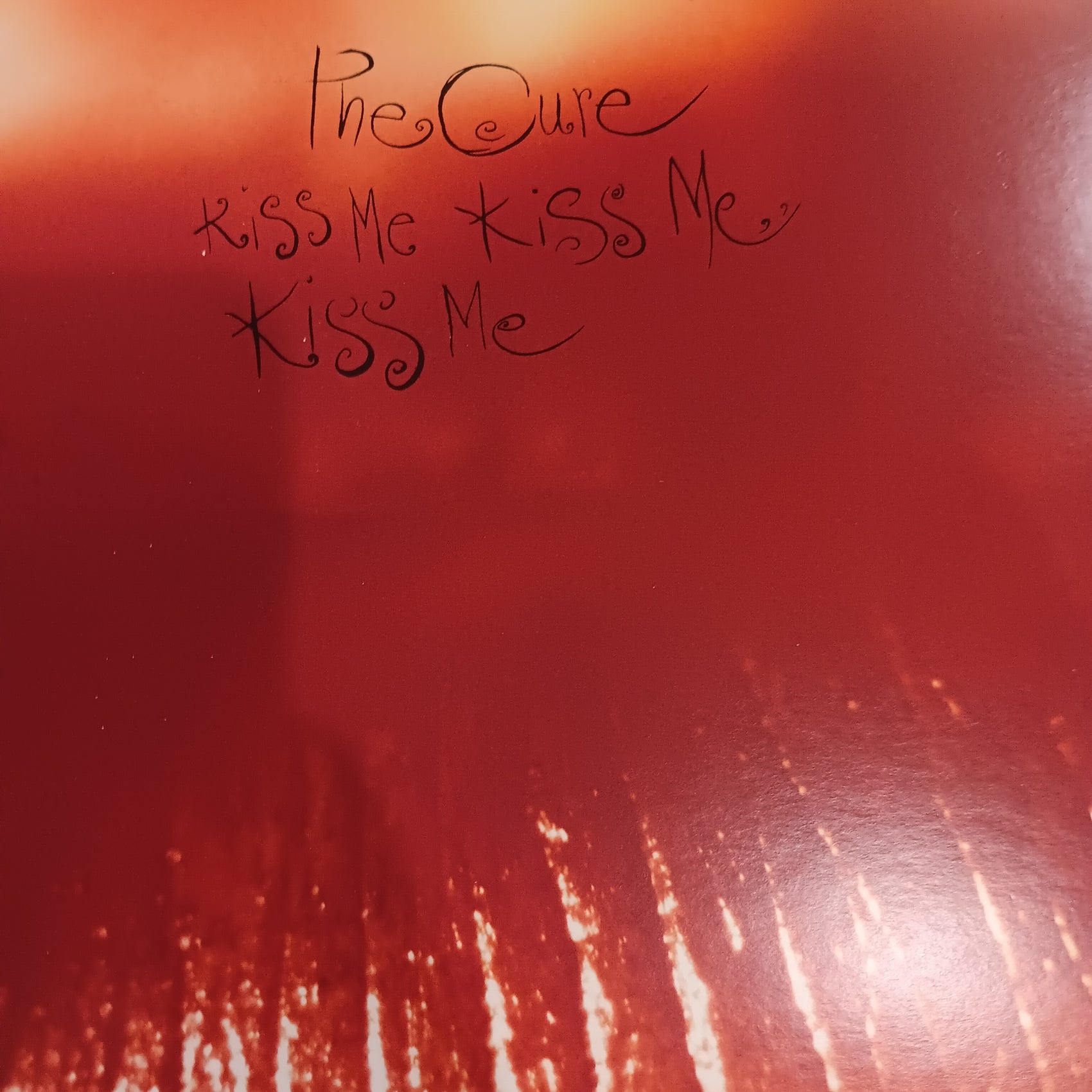 CURE - KISS ME KISS ME KISS ME (RED COLOURED) (USED VINYL 2013 EURO M-/M-)