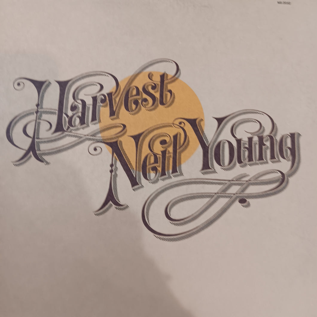 NEIL YOUNG - HARVEST (USED VINYL AUS M-/EX+)