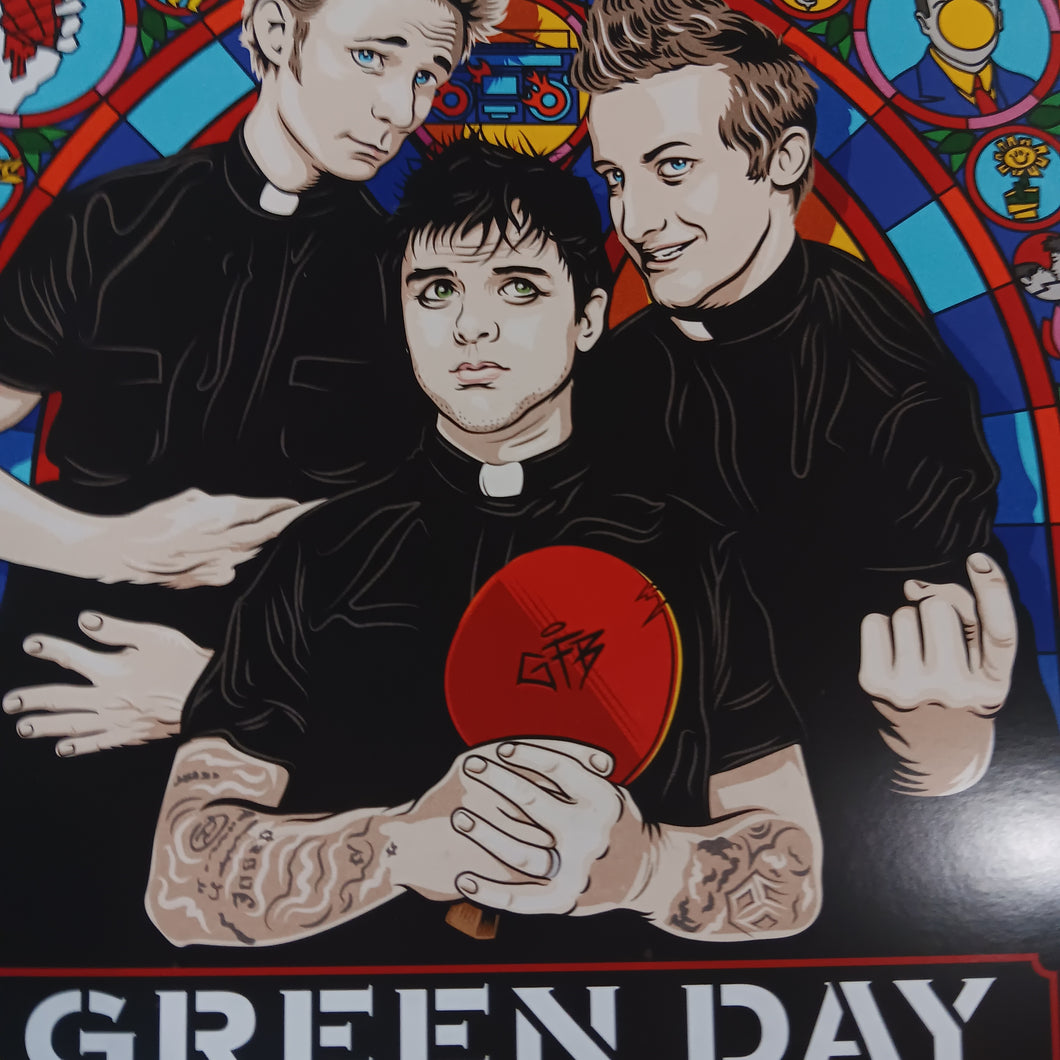 GREEN DAY - GREATEST HITS: GOD'S FAVORITE BAND (2LP) (USED VINYL 2017 EURO M-/M-)