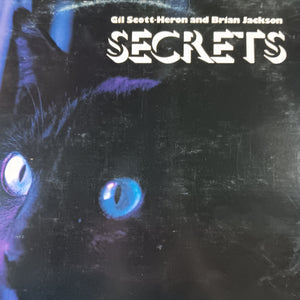GIL SCOTT-HERON AND BRIAN JACKSON - SECRETS (USED VINYL 1978 CANADIAN M-/EX)
