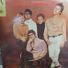 Load image into Gallery viewer, MANFRED MAN - MANN MADE / THE FIVE FACES OF MANFRED MANN (SIGNED 2LP) (USED VINYL 1983 M-/EX)
