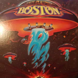BOSTON - SELF TITLED (USED VINYL 1976 JAPANESE M-/M-)