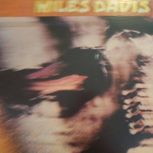 MILES DAVIS - DARK MAGUS (2LP) (USED VINYL 2011 US M-/M-)