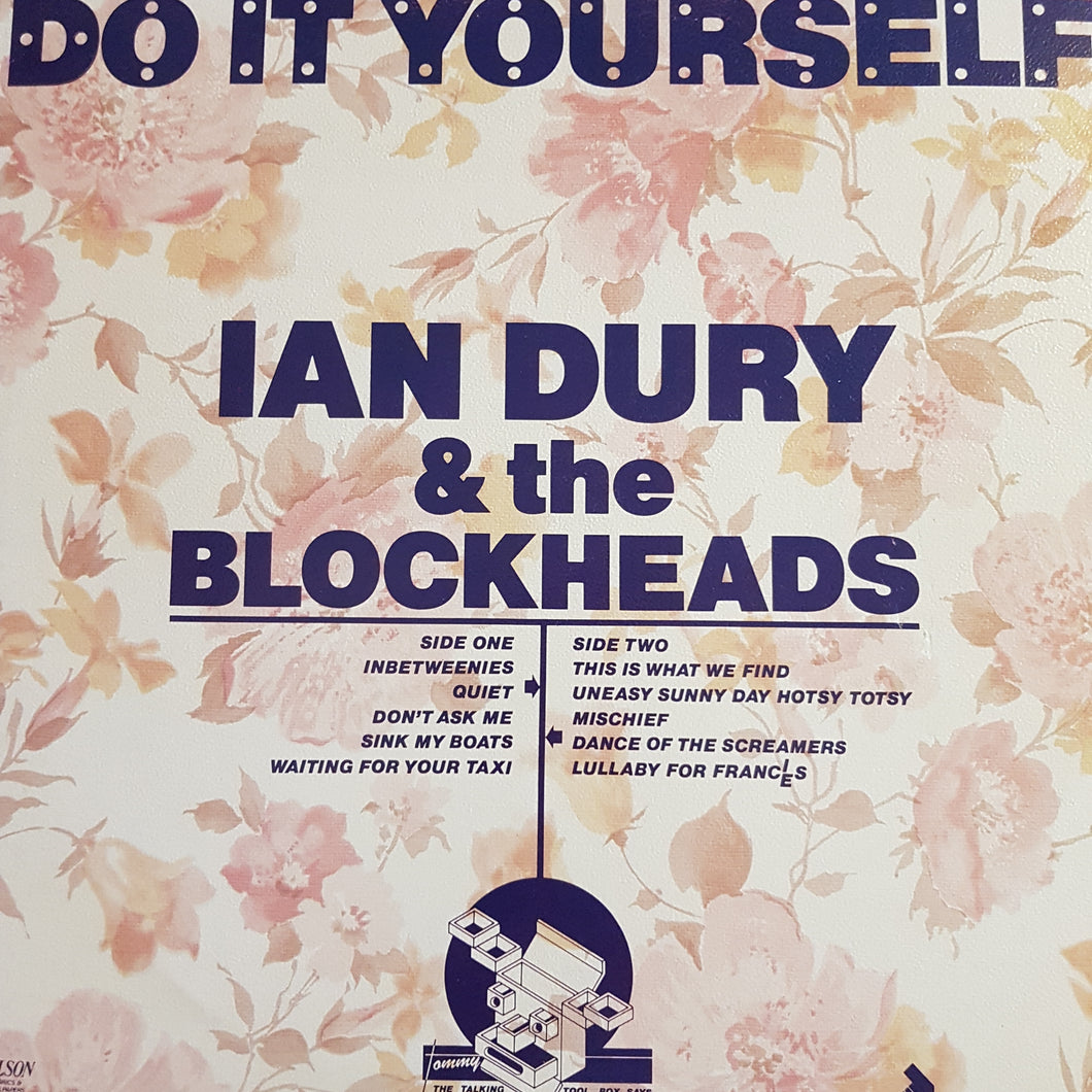 IAN DURY AND THE BLOCKHEADS - DO IT YOURSELF (USED VINYL 1979 AUS M-/EX+)
