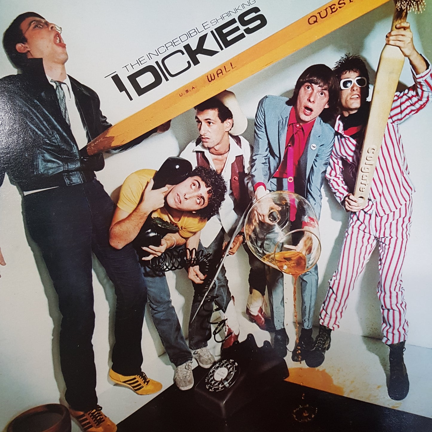 DICKIES - INCREDIBLE SHRINKING DICKIES (USED VINYL 1975 UK M-/M-)
