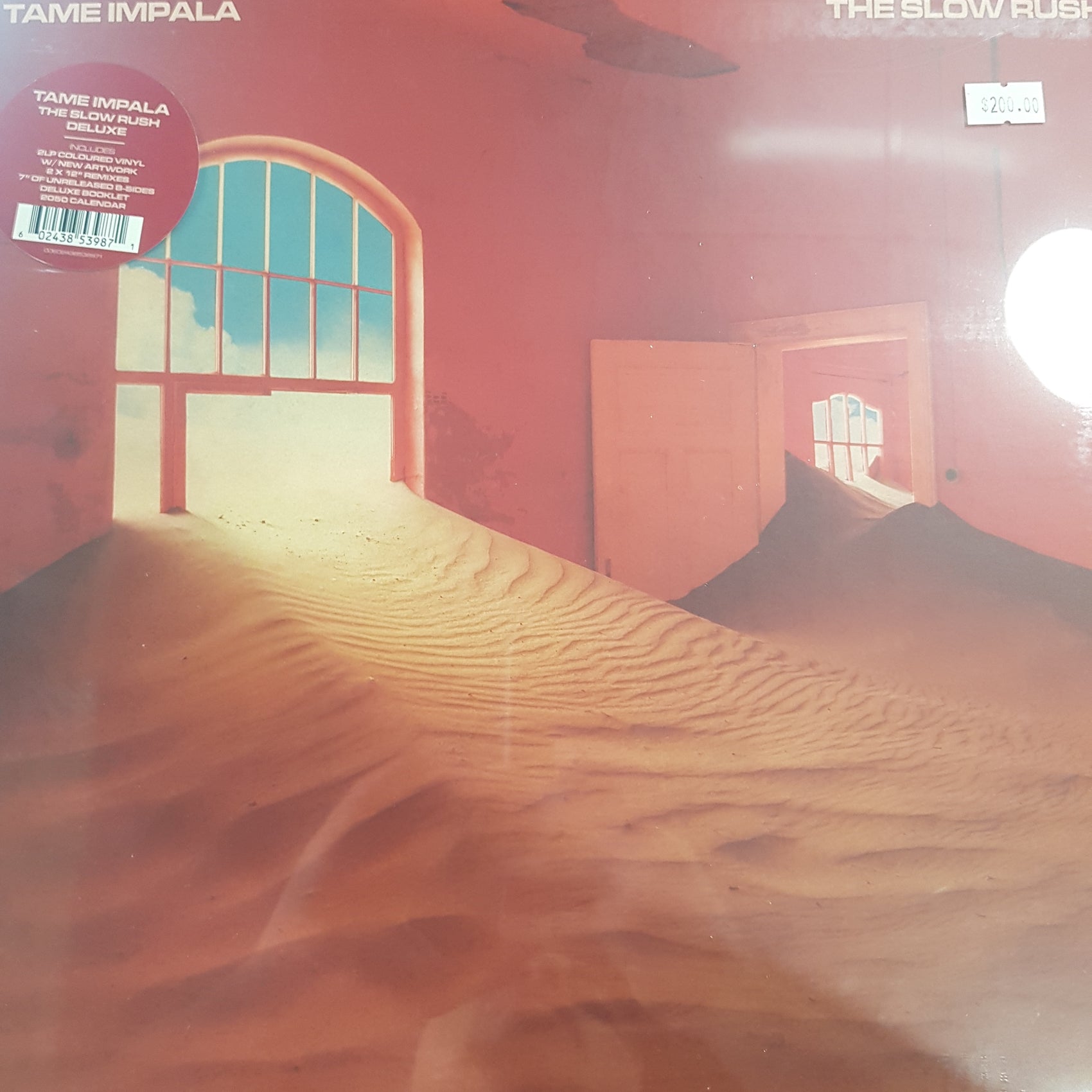 TAME IMPALA - SLOW RUSH (2x COLOURED LPs+ 2x 12" REMIXES + 7" B SIDES) VINYL BOX SET