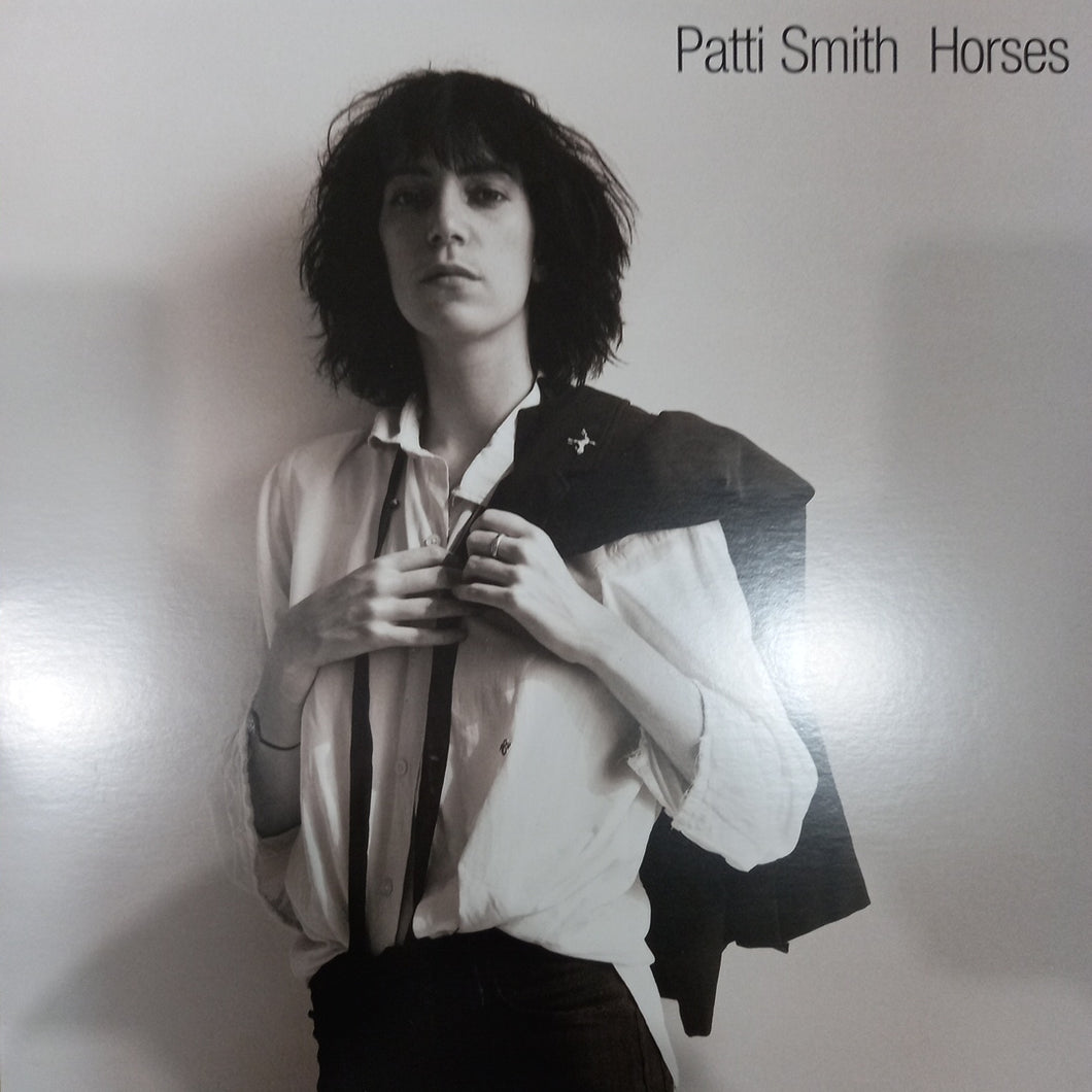 PATTI SMITH - HORSES (USED VINYL 2015 EURO M- M-)