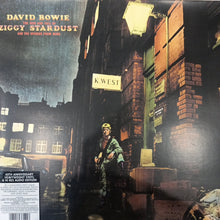 Load image into Gallery viewer, DAVID BOWIE - THE RISE AND FALL OF ZIGGY STARDUST AND THE SPIDERS FROM MARS (USED VINYL 2012 EURO LP+DVD M- M- EX+)
