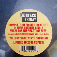 Load image into Gallery viewer, HARRY CHAPIN - STORY OF A LIFE: THE COMPLETE HIT SINGLES VINYL (TAXI YELLOW COLOURED) BLACK FRIDAY RSD 2022
