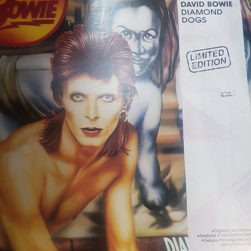DAVID BOWIE - DIAMOND DOGS (CLEAR COLOURED) (USED VINYL 1990 US M-/M-)