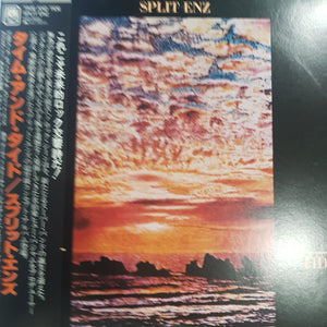 SPLIT ENZ - TIME AND TIDE (USED VINYL 1982 JAPANESE EX+/EX+)