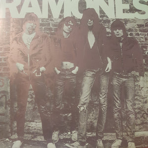 RAMONES - SELF TITLED (USED VINYL 1987 AUS M-/M-)