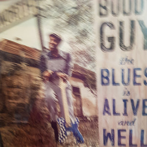 BUDDY GUY - THE BLUES IS ALIVE AND WELL (2LP) VINYL