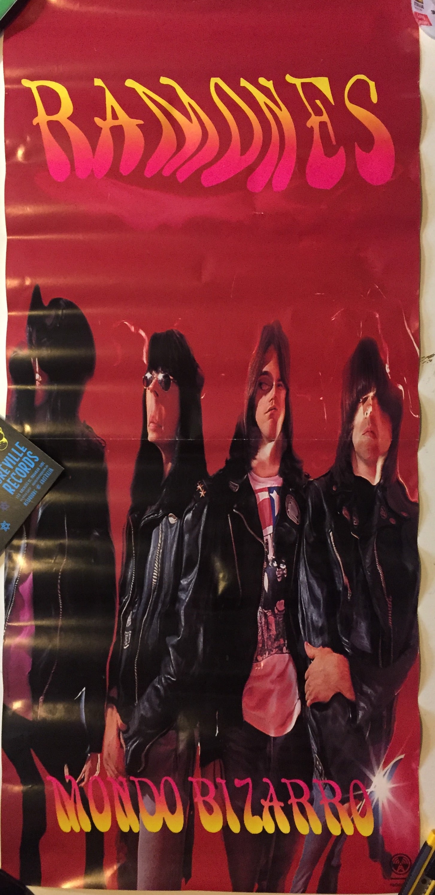 RAMONES - MONDO BIZARRO (USED 1991) POSTER – GrevilleRecords