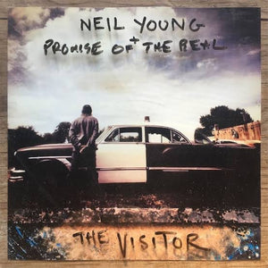 NEIL YOUNG & PROMISE OF THE REAL - THE VISITOR (2LP) VINYL