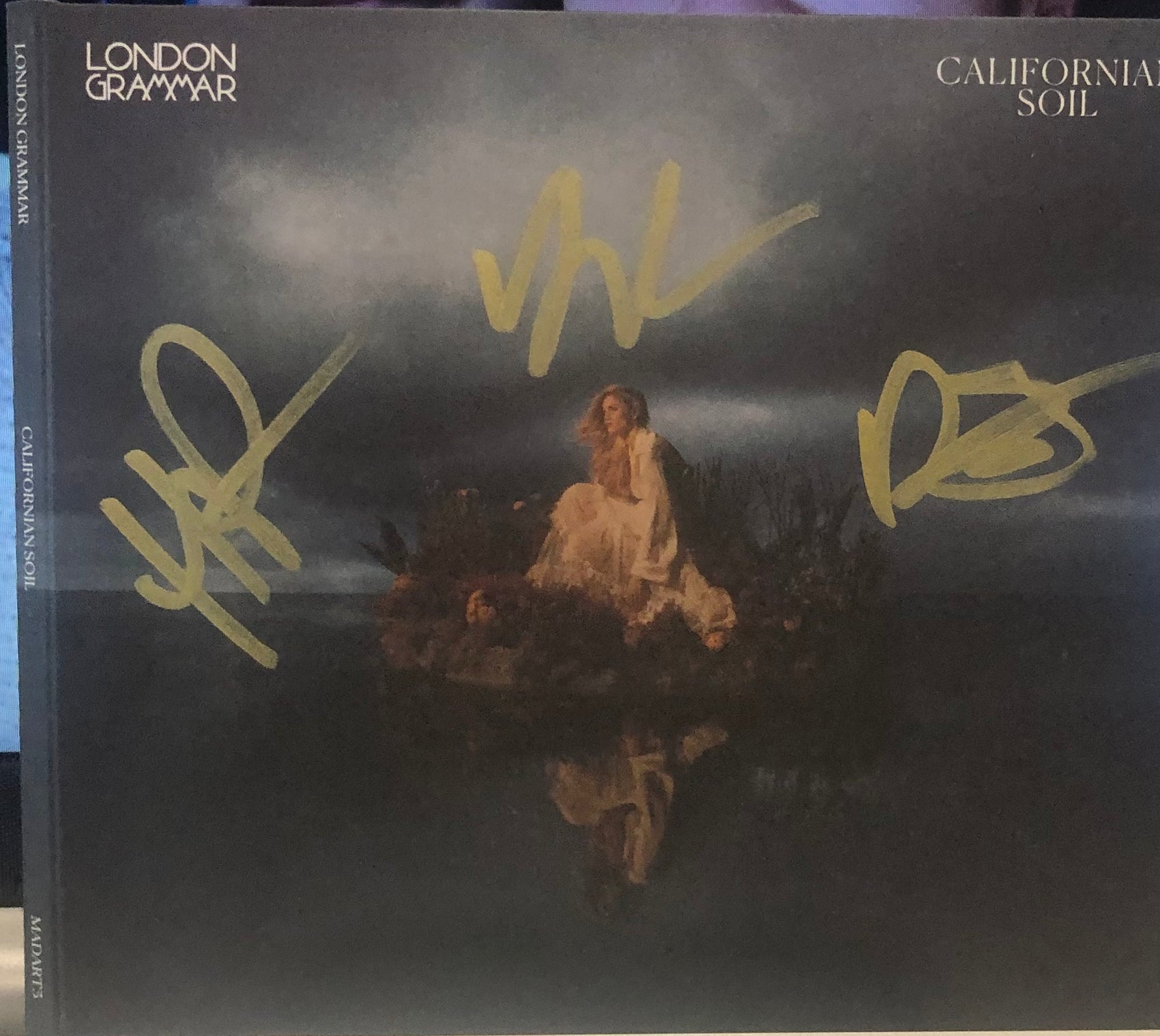LONDON GRAMMAR - CALIFORNIAN SOIL (AUTOGRAPHED) CD