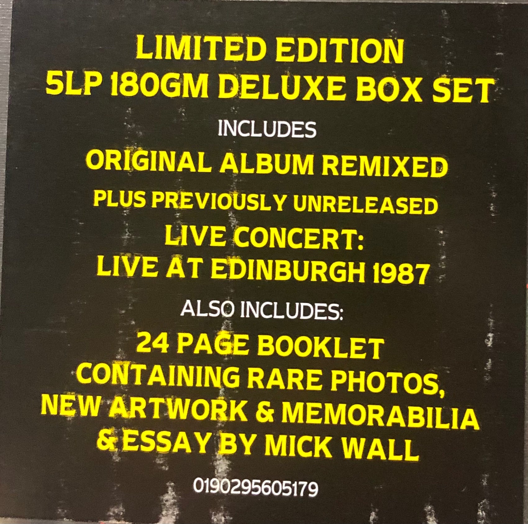 MARILLION - CLUTCHING AT STRAWS (LTD ED 5 LP BOX SET)